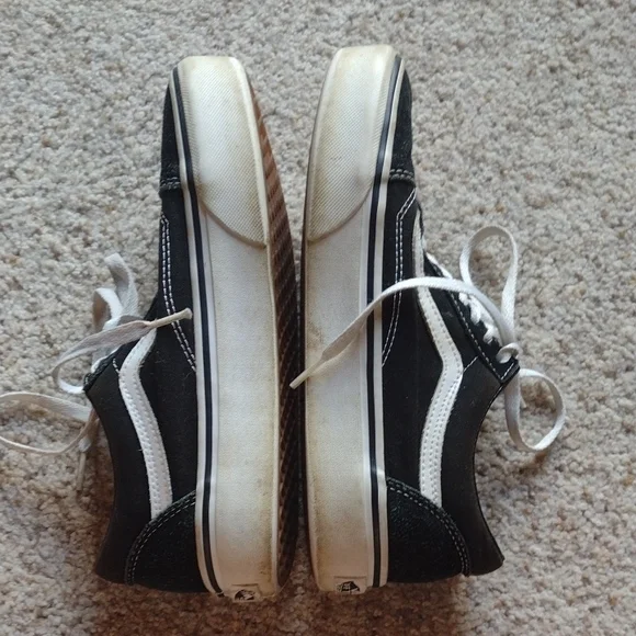 Vans Black and White Old Skool Sneakers - Picture 4 of 9